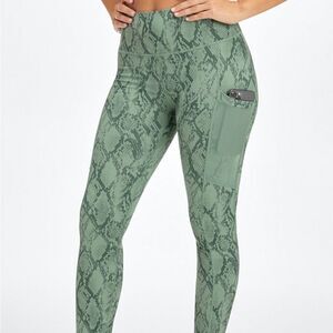 Fabletics On The Go Powerhold High-Waisted Legging Green Snake Size Medium